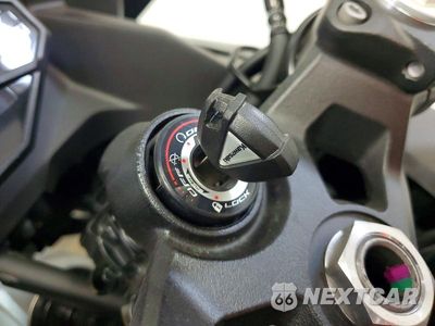 Zdjęcie 8 z 10 samochodu: 2026 KAWASAKI EX500 VIN:ML5EXGG19TDA87819 - miniatura