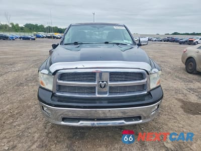 Piąte zdjęcie samochodu w środku: 2010 DODGE RAM 1500 VIN:1D7RB1GT5AS106107 - miniatura