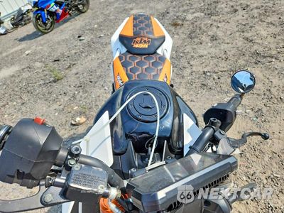 Piąte zdjęcie samochodu w środku: 2017 KTM 390 DUKE VIN:MD2JPJ402HC212371 - miniatura