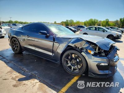 Czwarte zdjęcie samochodu z boku: 2019 FORD MUSTANG SHELBY GT350 VIN:1FA6P8JZ1K5552376 - miniatura