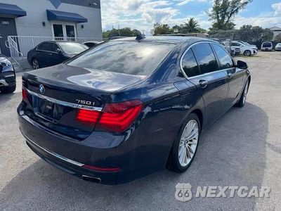 Trzecie zdjęcie samochodu z tyłu: 2015 BMW 750 XI VIN:WBAYB6C5XFD965910 - miniatura