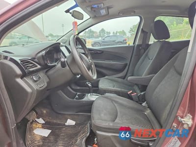 Zdjęcie 7 z 12 samochodu: 2019 CHEVROLET SPARK 1LT VIN:KL8CD6SA2KC757471 - miniatura