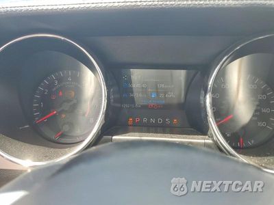 Zdjęcie 9 z 12 samochodu: 2017 FORD MUSTANG VIN:1FATP8UH3H5263871 - miniatura