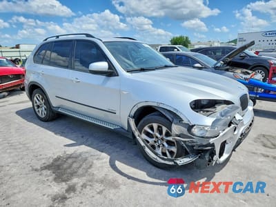 Czwarte zdjęcie samochodu z boku: 2012 BMW X5 XDRIVE35I VIN:5UXZV4C53CL989856 - miniatura