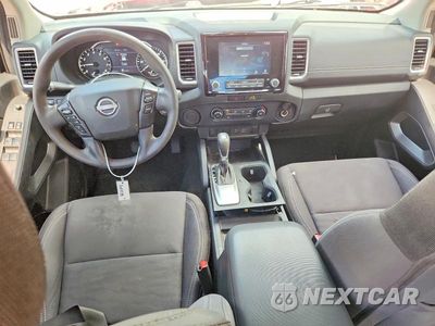 Zdjęcie 8 z 12 samochodu: 2022 NISSAN FRONTIER SV VIN:1N6ED1EJ2NN673543 - miniatura