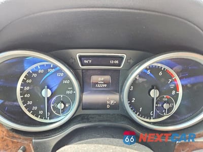 Zdjęcie 9 z 14 samochodu: 2016 MERCEDES-BENZ GL 550 4MATIC VIN:4JGDF7DE4GA672030 - miniatura