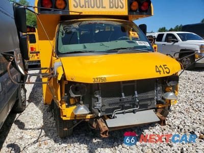 Zdjęcie 9 z 10 samochodu: 2012 THOMAS MINOTOUR G3500 - SCHOOL BUS VIN:1GB3G3BGXC1172222 - miniatura