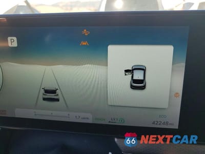 Zdjęcie 9 z 14 samochodu: 2023 GENESIS GV60 PERFORMANCE VIN:KMUKEDTB9PU003235 - miniatura