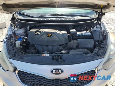 Zdjęcie 11 z 12 samochodu: 2016 KIA FORTE LX VIN:KNAFK4A60G5530851 - miniatura