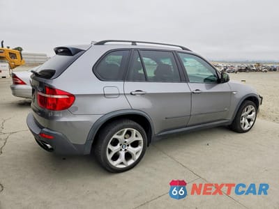 Trzecie zdjęcie samochodu z tyłu: 2008 BMW X5 4.8I VIN:5UXFE83518L162228 - miniatura