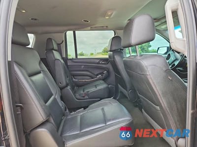 Zdjęcie 11 z 13 samochodu: 2018 CHEVROLET SUBURBAN K1500 LT VIN:1GNSKHKC8JR317859 - miniatura