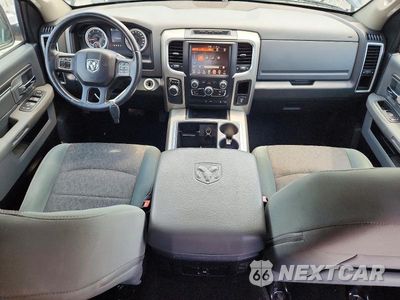 Zdjęcie 8 z 12 samochodu: 2015 RAM 1500 SLT VIN:1C6RR6LG4FS541792 - miniatura