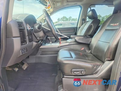 Zdjęcie 7 z 12 samochodu: 2012 NISSAN TITAN SV VIN:1N6AA0EC2CN323216 - miniatura