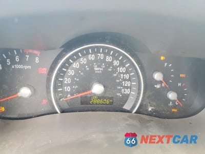 Zdjęcie 9 z 14 samochodu: 2012 KIA SEDONA LX VIN:KNDMG4C78C6445939 - miniatura