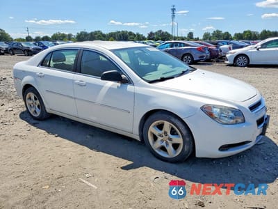 Czwarte zdjęcie samochodu z boku: 2012 CHEVROLET MALIBU LS VIN:1G1ZB5E09CF173193 - miniatura