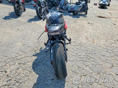 Czwarte zdjęcie samochodu z boku: 2018 SUZUKI GSX-R750 VIN:JS1GR7MA4J2101106 - miniatura