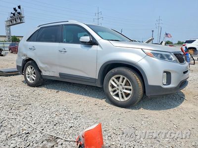 Czwarte zdjęcie samochodu z boku: 2014 KIA SORENTO LX VIN:5XYKT3A64EG440843 - miniatura