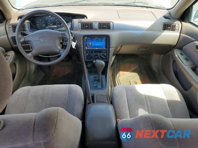 Zdjęcie 8 z 12 samochodu: 1999 TOYOTA CAMRY LE VIN:4T1BG22K8XU519925 - miniatura