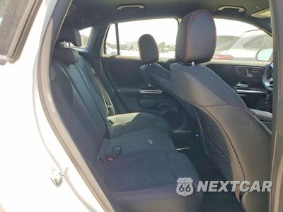 Zdjęcie 11 z 13 samochodu: 2023 MERCEDES-BENZ GLA 35 AMG VIN:W1N4N5BB6PJ451560 - miniatura