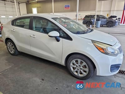Czwarte zdjęcie samochodu z boku: 2012 KIA RIO LX VIN:KNADM4A30C6033584 - miniatura