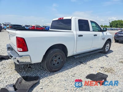 Trzecie zdjęcie samochodu z tyłu: 2020 RAM 1500 CLASSIC TRADESMAN VIN:3C6RR6KG1LG294705 - miniatura