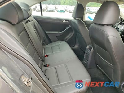 Zdjęcie 10 z 12 samochodu: 2011 VOLKSWAGEN JETTA VIN:3VWBZ7AJ9BM308747 - miniatura