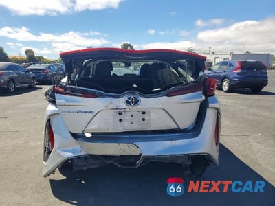 Zdjęcie 6 z 12 samochodu: 2021 TOYOTA PRIUS PRIME LE VIN:JTDKAMFP2M3191586 - miniatura