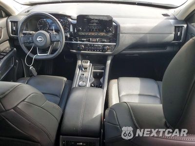 Zdjęcie 8 z 13 samochodu: 2025 NISSAN PATHFINDER SL VIN:5N1DR3CDXSC255730 - miniatura