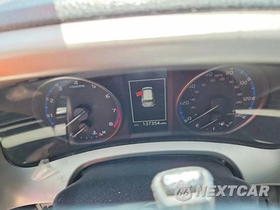 Zdjęcie 9 z 12 samochodu: 2017 TOYOTA RAV4 XLE VIN:2T3WFREV2HW363974 - miniatura