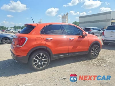 Trzecie zdjęcie samochodu z tyłu: 2017 FIAT 500X TREKKING VIN:ZFBCFYCB2HP518964 - miniatura