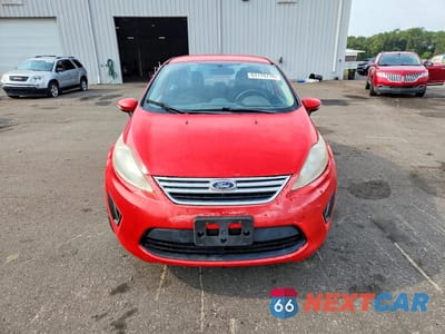 Piąte zdjęcie samochodu w środku: 2013 FORD FIESTA SE VIN:3FADP4BJ0DM175013 - miniatura