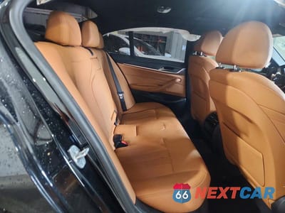 Zdjęcie 10 z 12 samochodu: 2023 BMW 530 I VIN:WBA53BH08PWY24605 - miniatura