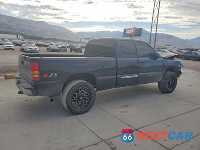 Trzecie zdjęcie samochodu z tyłu: 2006 GMC NEW SIERRA K1500 VIN:2GTEK19B461119323 - miniatura