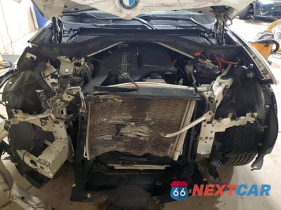 Zdjęcie 12 z 14 samochodu: 2015 BMW X5 XDRIVE35I VIN:5UXKR0C58F0P08039 - miniatura