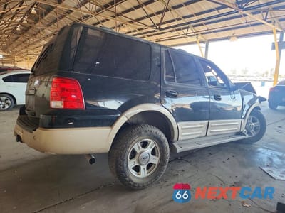 Trzecie zdjęcie samochodu z tyłu: 2004 FORD EXPEDITION EDDIE BAUER VIN:1FMPU17L14LA19018 - miniatura