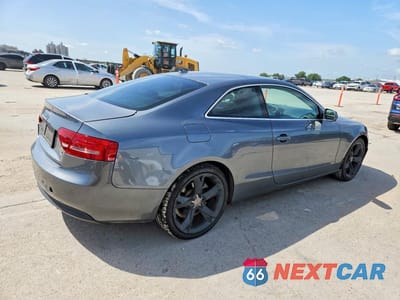 Trzecie zdjęcie samochodu z tyłu: 2012 AUDI A5 PREMIUM PLUS VIN:WAULFAFR7CA016070 - miniatura