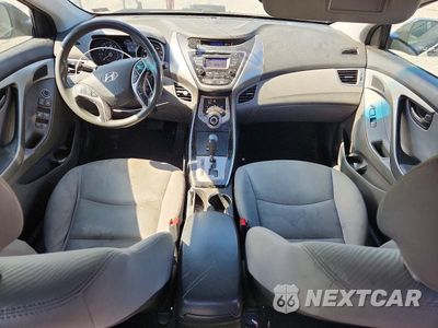 Zdjęcie 8 z 12 samochodu: 2013 HYUNDAI ELANTRA GLS VIN:5NPDH4AE3DH269016 - miniatura