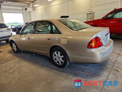 Drugie zdjęcie samochodu z przodu: 2002 TOYOTA AVALON XLS VIN:4T1BF28B22U211555 - miniatura