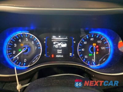 Zdjęcie 9 z 13 samochodu: 2018 CHRYSLER PACIFICA TOURING L VIN:2C4RC1BG7JR193835 - miniatura