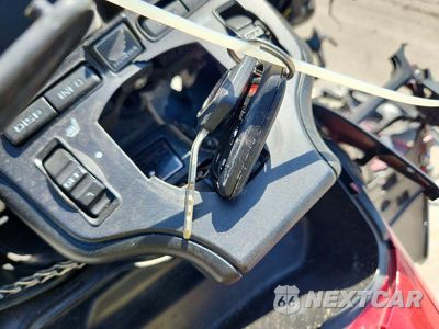 Zdjęcie 8 z 10 samochodu: 2015 HONDA GL1800 VIN:JH2SC68W0FK100230 - miniatura
