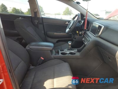 Zdjęcie 7 z 13 samochodu: 2021 KIA SPORTAGE LX VIN:KNDPMCAC5M7901701 - miniatura