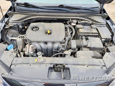 Zdjęcie 11 z 12 samochodu: 2020 HYUNDAI ELANTRA SEL VIN:KMHD84LF7LU060822 - miniatura
