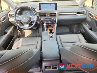 Zdjęcie 8 z 13 samochodu: 2022 LEXUS RX 350 L VIN:JTJHZKFA9N2036332 - miniatura
