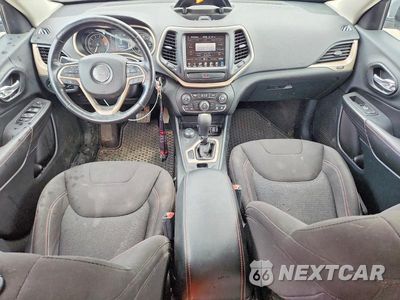 Zdjęcie 8 z 13 samochodu: 2016 JEEP CHEROKEE LATITUDE VIN:1C4PJMCS8GW269189 - miniatura