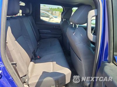 Zdjęcie 10 z 12 samochodu: 2025 TOYOTA TACOMA SR5 VIN:3TMLB5JN9SM149005 - miniatura