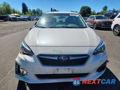 Piąte zdjęcie samochodu w środku: 2017 SUBARU IMPREZA PREMIUM VIN:4S3GKAB64H3618545 - miniatura