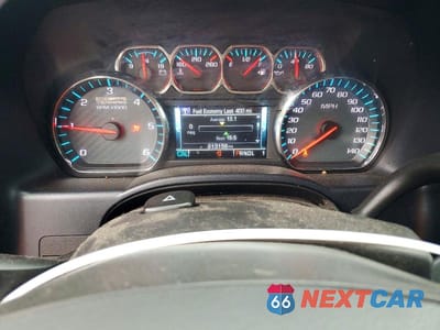 Zdjęcie 9 z 12 samochodu: 2017 GMC SIERRA K2500 SLT VIN:1GT12TEG5HF128670 - miniatura