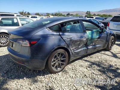 Trzecie zdjęcie samochodu z tyłu: 2023 TESLA MODEL 3 VIN:5YJ3E1EA9PF459299 - miniatura