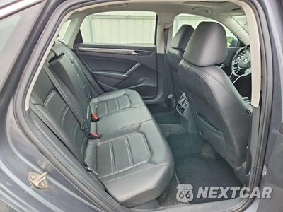 Zdjęcie 10 z 12 samochodu: 2018 VOLKSWAGEN PASSAT SE VIN:1VWBA7A39JC037665 - miniatura