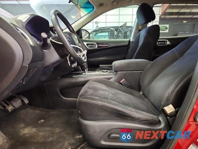 Zdjęcie 7 z 13 samochodu: 2014 NISSAN PATHFINDER SV VIN:5N1AR2MM9EC656556 - miniatura